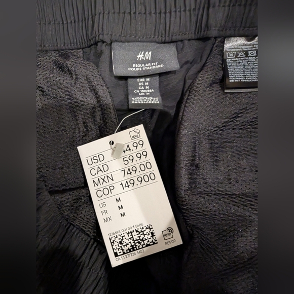 NWT Black Cargo Pants H&M Regular Fit  Mens Size medium - Picture 7 of 15